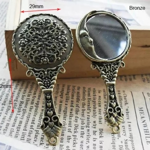 Jewelry - Fairytale Forest Magic Mirror Charm Necklace